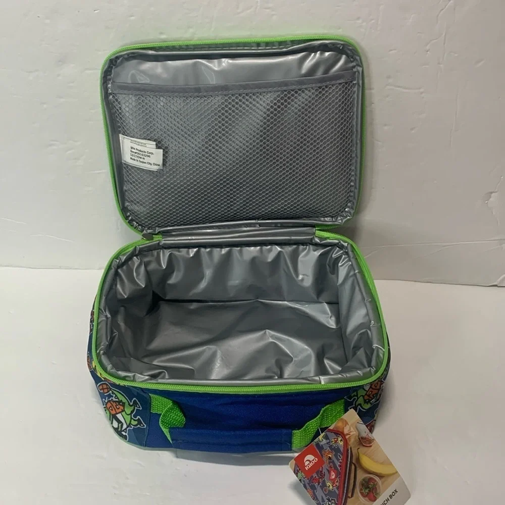 Igloo Dinosaurs Lunchbox Cooler Bag Tow Handle NWT